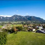 Mit Ausblick *